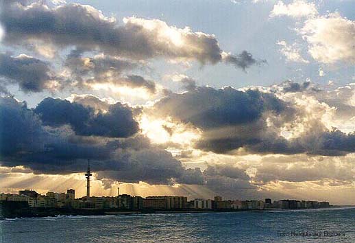 Amanecer en C�diz.